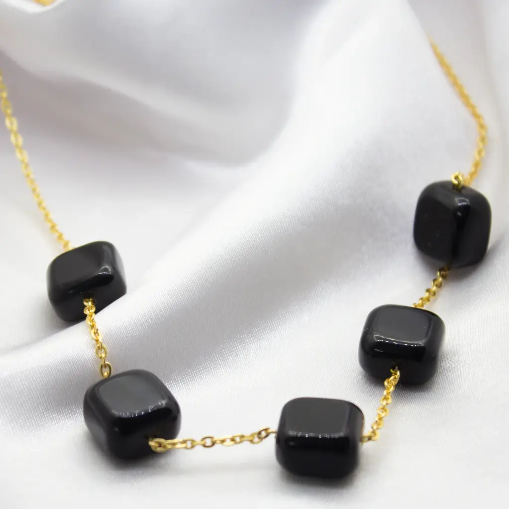 Black square stone necklace (code 238)
