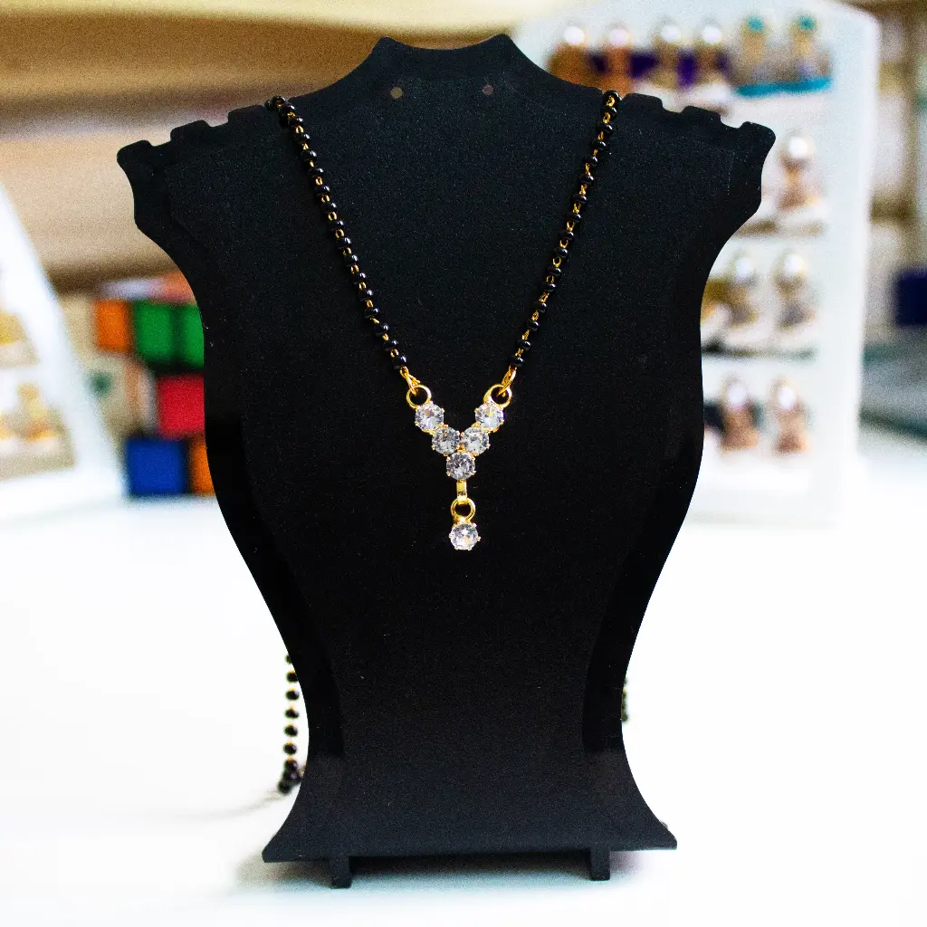 Mangalsutra (code 275)