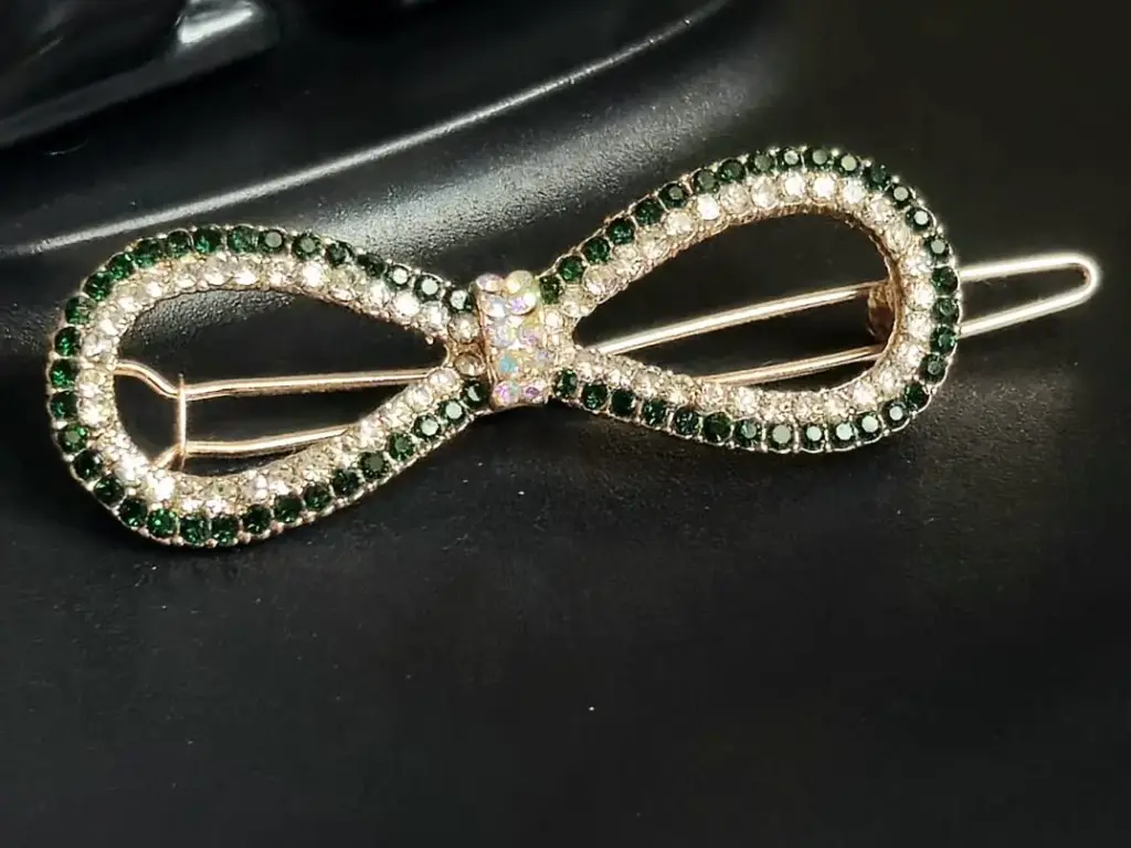 Rhinestone hair pin (code 104)