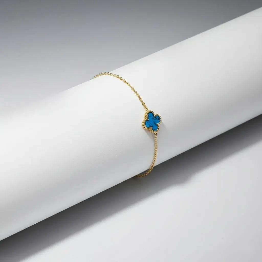 The Glider Blue clover (code 361)