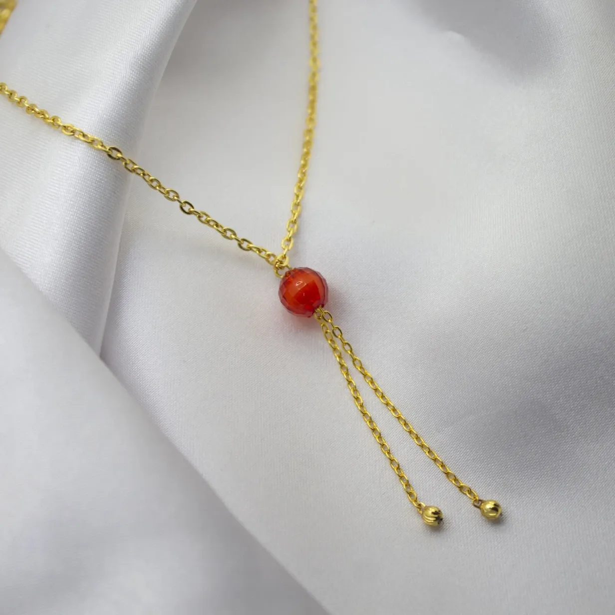 Red crystal beads pendent chain (Code 210)