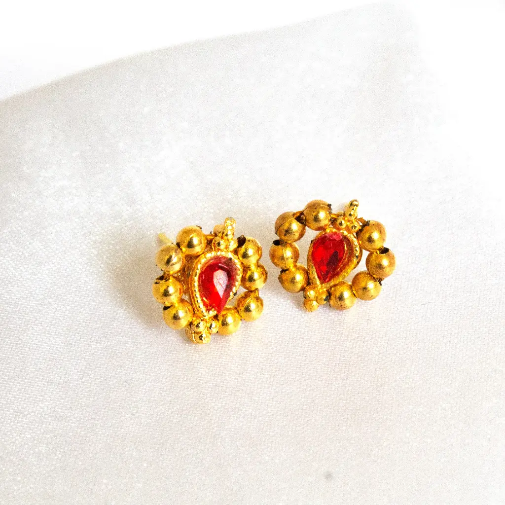 Kundan stud (Code 120)