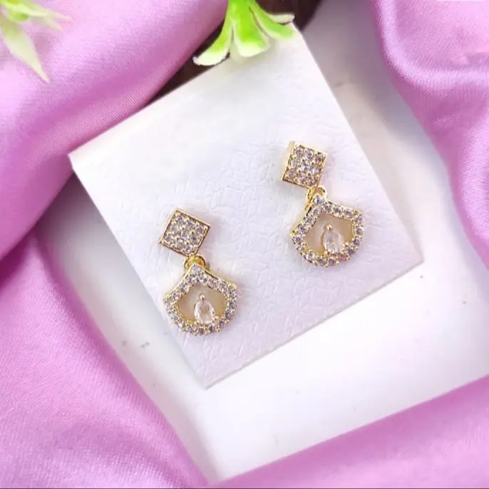 American Diamond earrings (code 140)