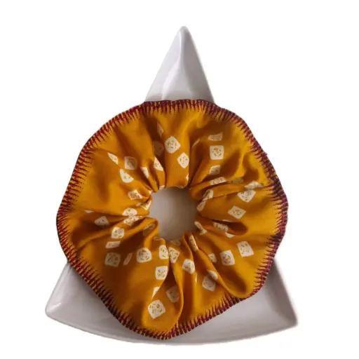 Overlap scrunchie (code 352)