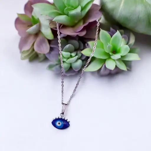 Anti tarnish chain with pendant (code 149)